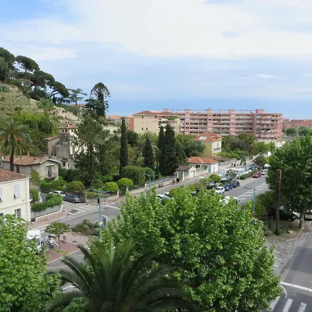 Le Valmont 公寓
